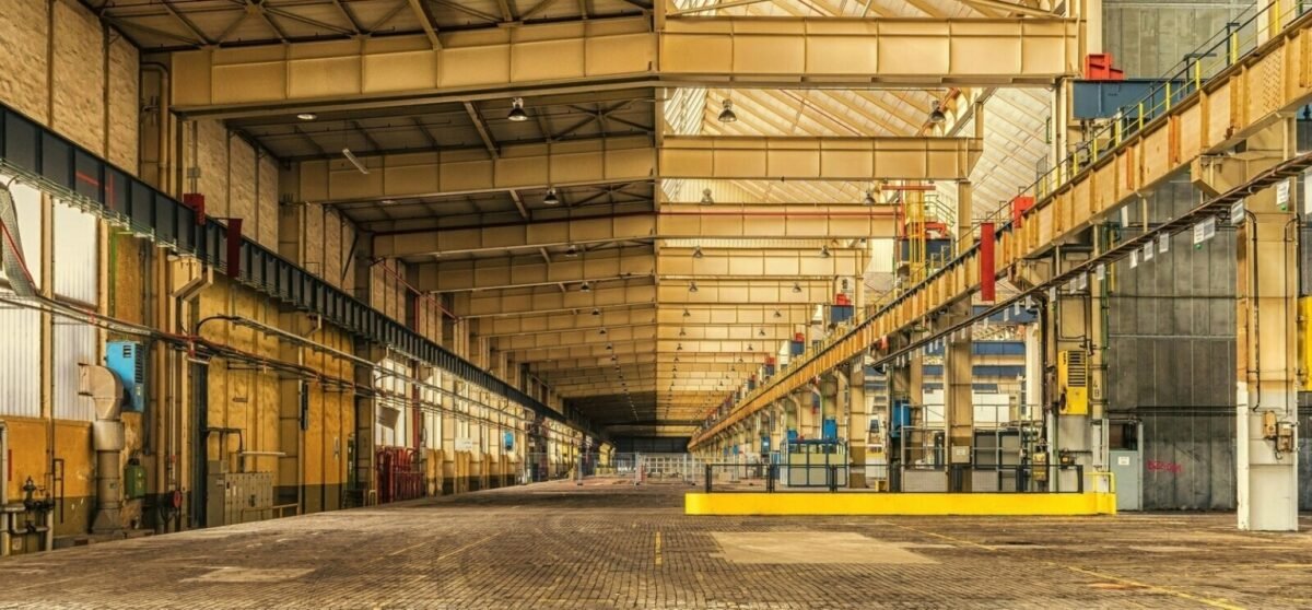 Blue-dart-expands-logistics-footprint-with-6-lakh-sq-ft-warehouse-lease-in-gurugram-1536x714