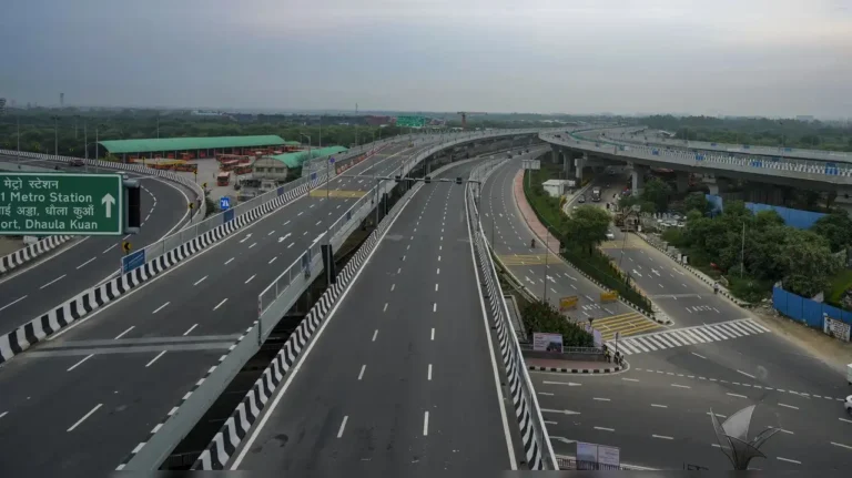 Gurugram-real-estate-booms-after-dwarka-expressway-rates-double-in-4-years-further-expected-to